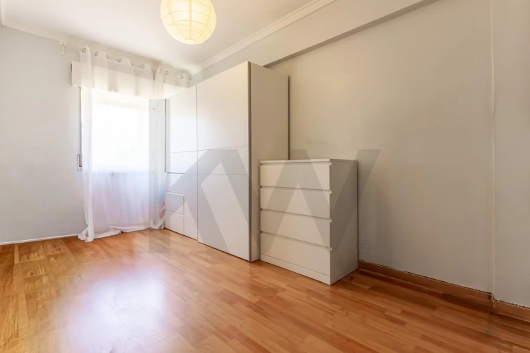 Apartamento T3 para Venda em Almada, Cova da Piedade, Pragal e Cacilhas Foto 14