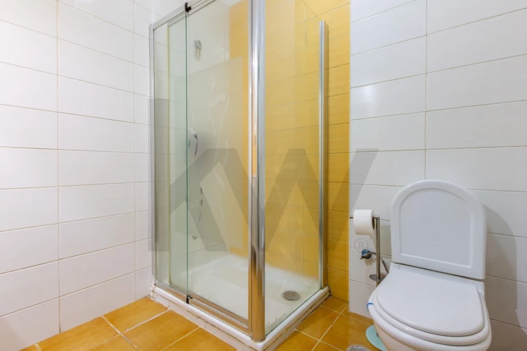 Apartamento T3 para Venda em Almada, Cova da Piedade, Pragal e Cacilhas Foto 11