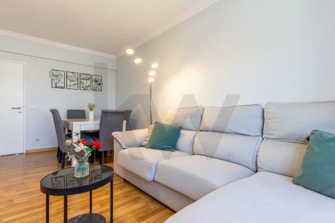 Apartamento T3 para Venda em Almada, Cova da Piedade, Pragal e Cacilhas Foto 5