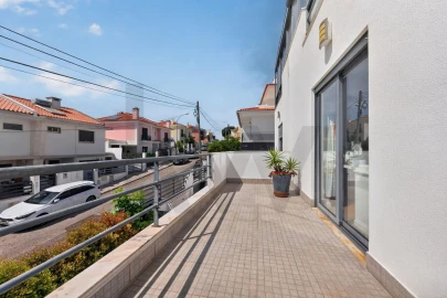 Moradia T3 para Venda em Oeiras e São Julião da Barra, Paço de Arcos e Caxias