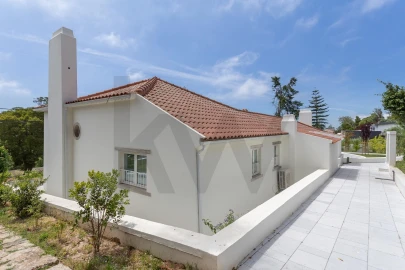 Quinta T6 para Venda em São João das Lampas e Terrugem