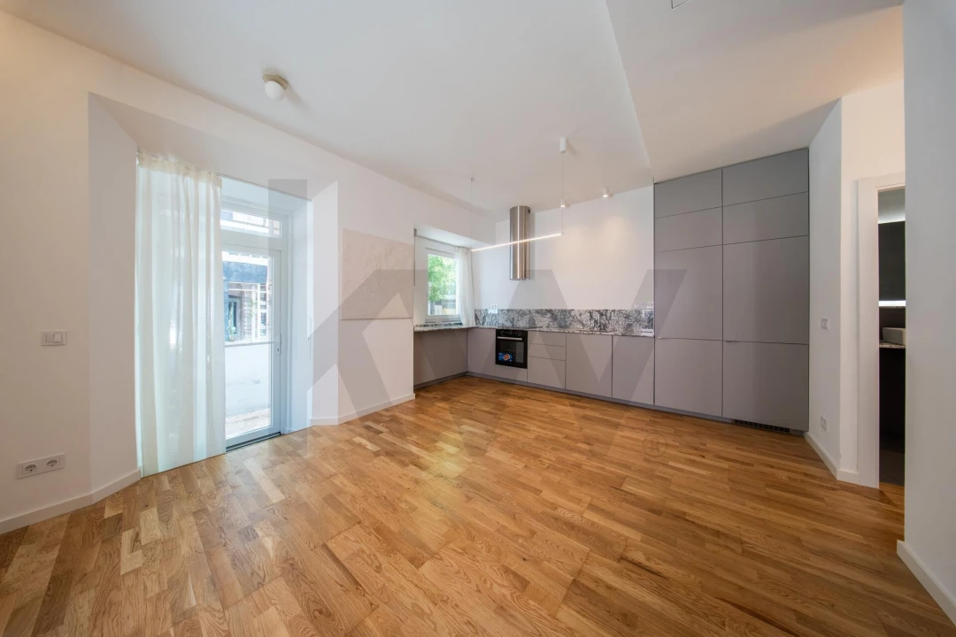 Apartamento T1 para Venda em Estrela Foto 11