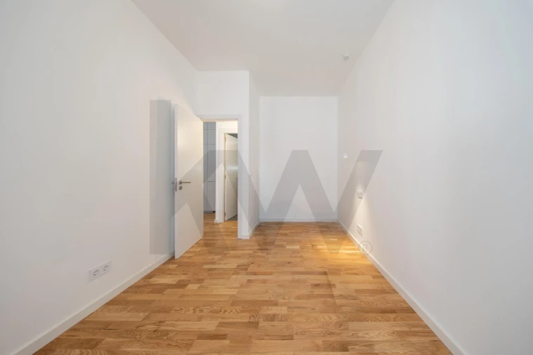 Apartamento T1 para Venda em Estrela Foto 4