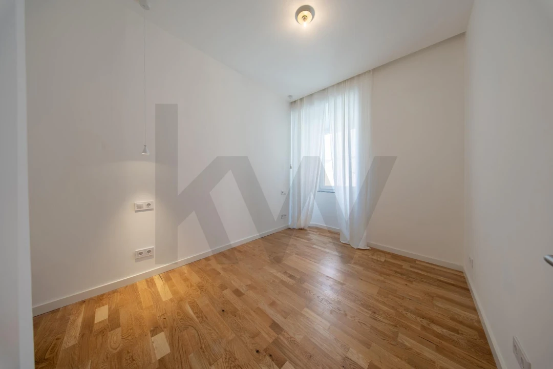 Apartamento T1 para Venda em Estrela Foto 3