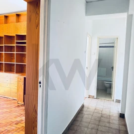 Apartamento T3 para Arrendamento em Arroios