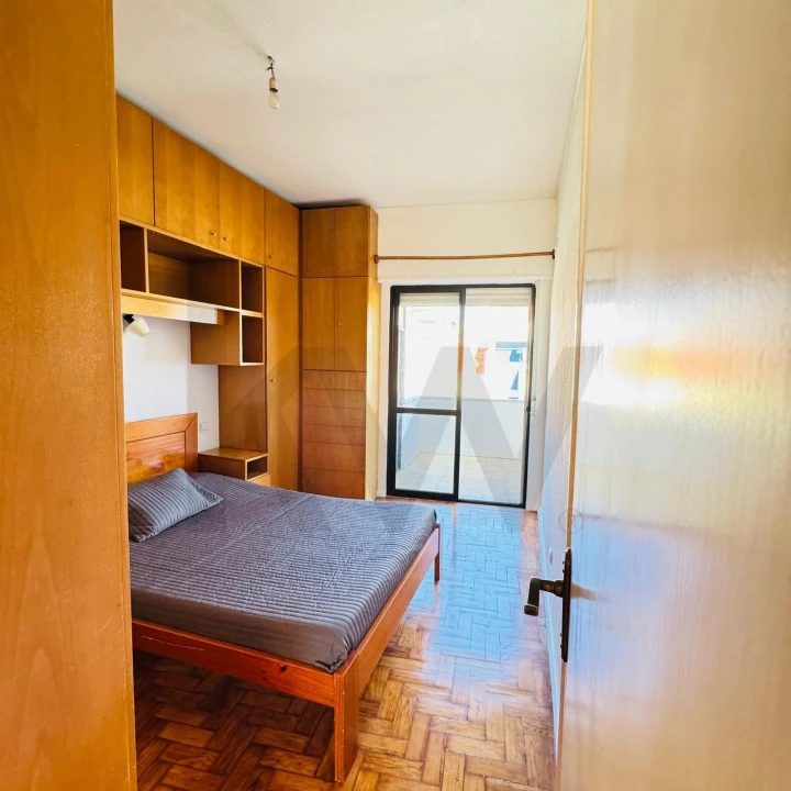 Apartamento T3 para Arrendamento em Arroios Foto 12