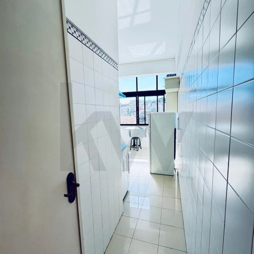 Apartamento T3 para Arrendamento em Arroios Foto 3