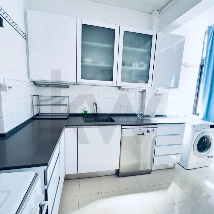 Apartamento T3 para Arrendamento em Arroios Foto 4