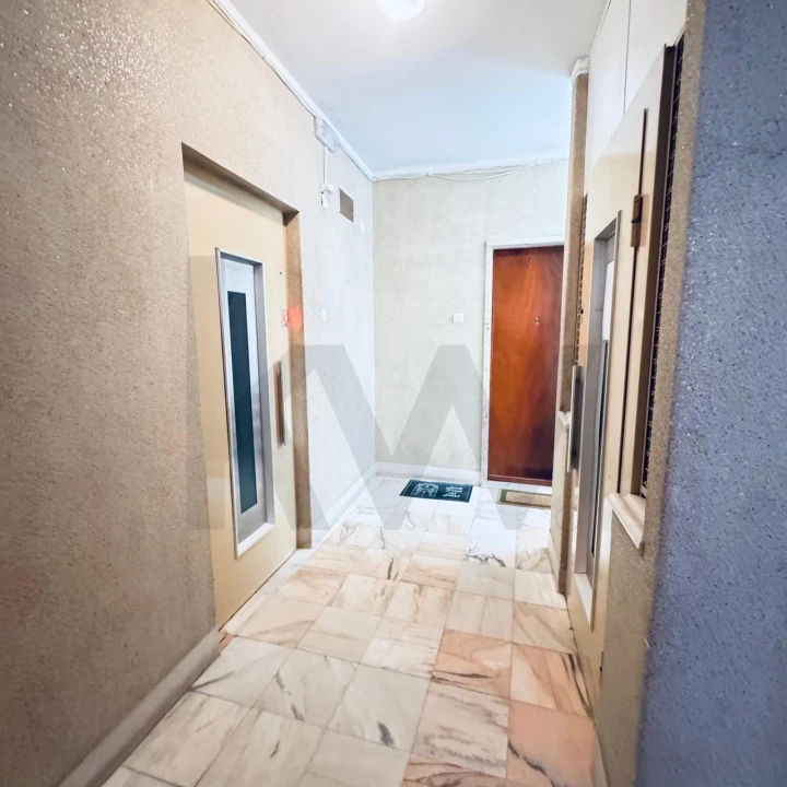 Apartamento T3 para Arrendamento em Arroios Foto 15