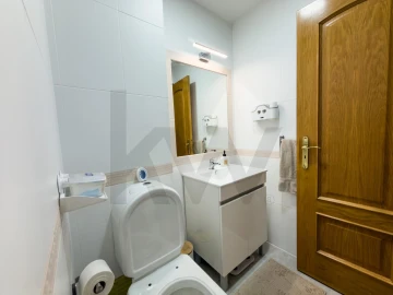 Apartamento T3 para Venda em Baixa da Banheira e Vale da Amoreira