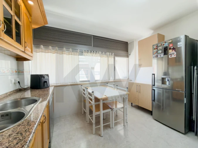 Apartamento T3 para Venda em Baixa da Banheira e Vale da Amoreira Foto 8