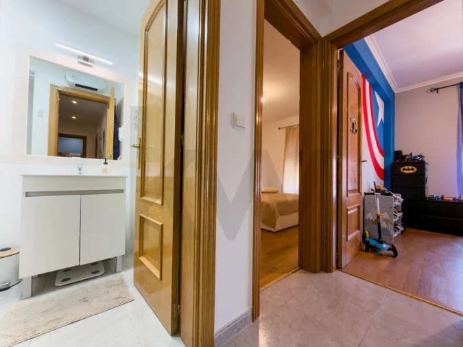 Apartamento T3 para Venda em Baixa da Banheira e Vale da Amoreira Foto 4