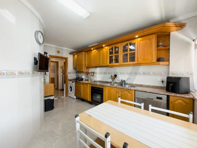 Apartamento T3 para Venda em Baixa da Banheira e Vale da Amoreira Foto 15