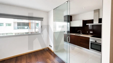 Apartamento T2 para Venda em Requeixo, Nossa Senhora de Fátima e Nariz