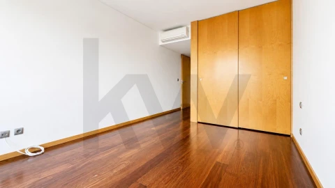 Apartamento T2 para Venda em Requeixo, Nossa Senhora de Fátima e Nariz