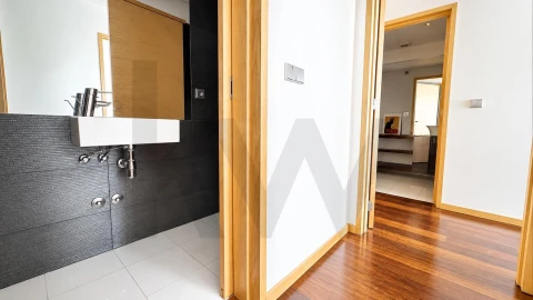 Apartamento T2 para Venda em Requeixo, Nossa Senhora de Fátima e Nariz