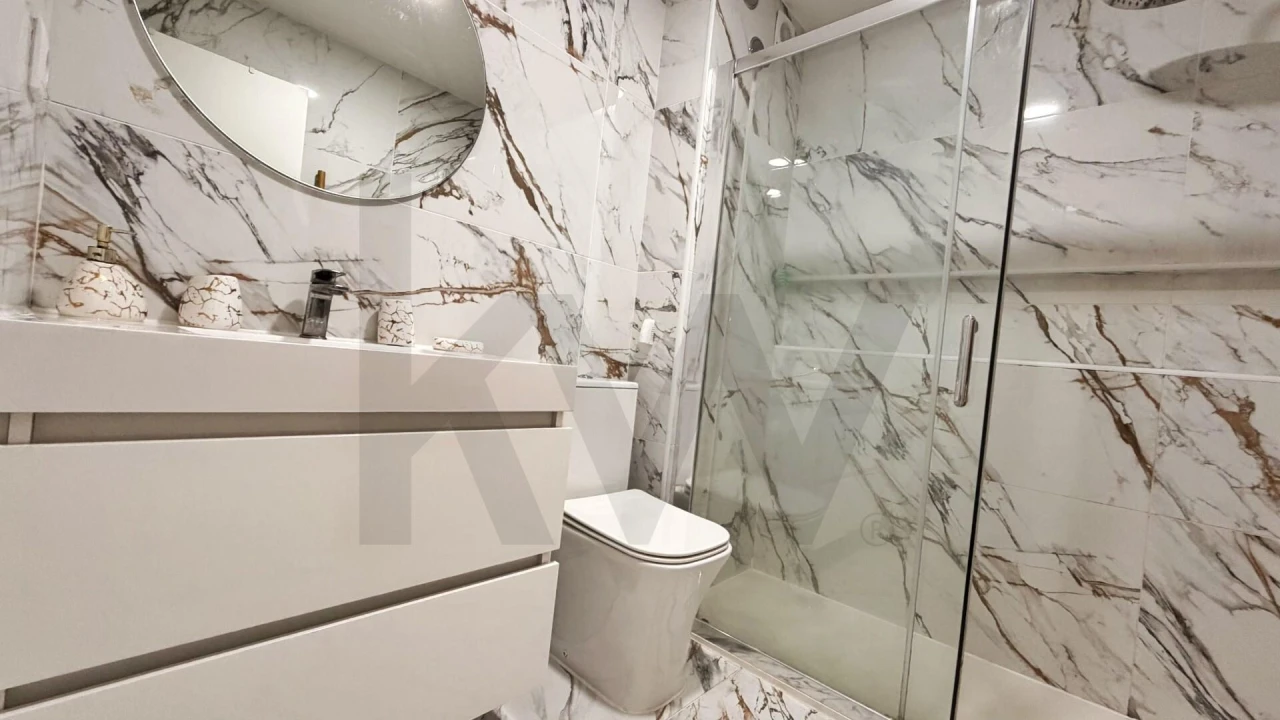 Apartamento T2 para Venda em Quinta do Conde Foto 11
