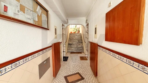 Apartamento T2 para Venda em Quinta do Conde