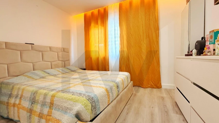 Apartamento T2 para Venda em Quinta do Conde Foto 8