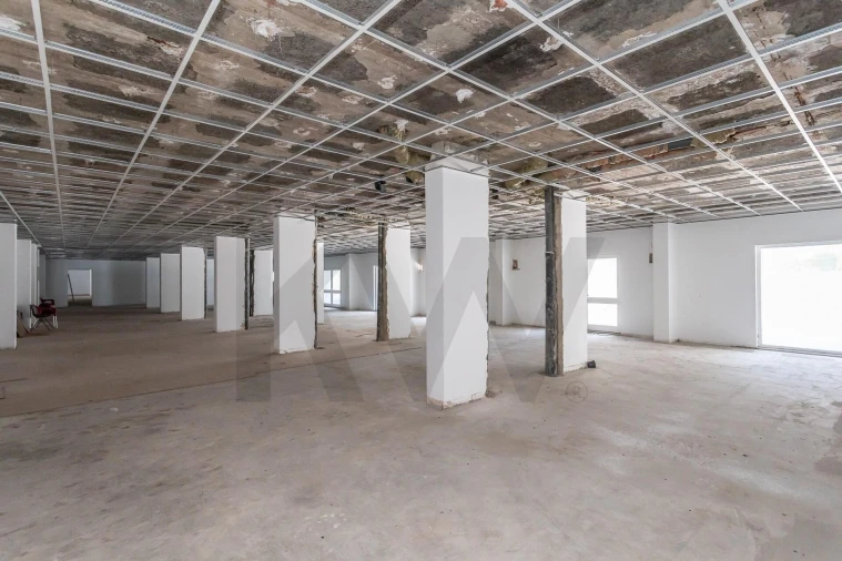 Apartamento T5 para Venda em Cascais e Estoril Foto 10