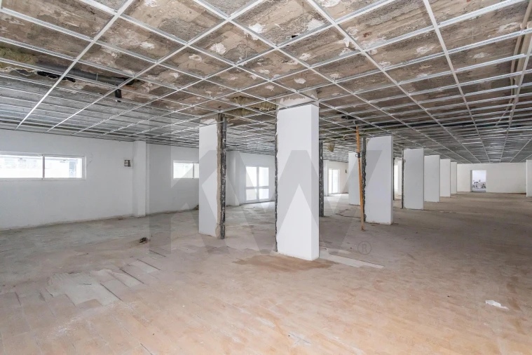 Apartamento T5 para Venda em Cascais e Estoril Foto 7