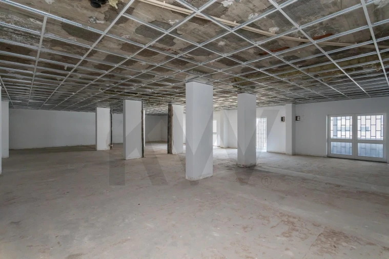 Apartamento T5 para Venda em Cascais e Estoril Foto 3