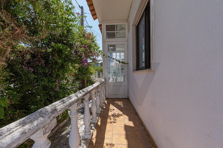 Moradia T4 para Venda em Seixal, Arrentela e Aldeia de Paio Pires Foto 26