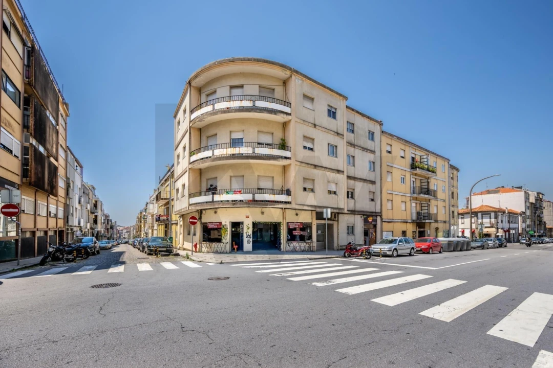 Apartamento T1 para Venda em Cedofeita, Santo Ildefonso, Sé, Miragaia, São Nicolau e Vitória Foto 14
