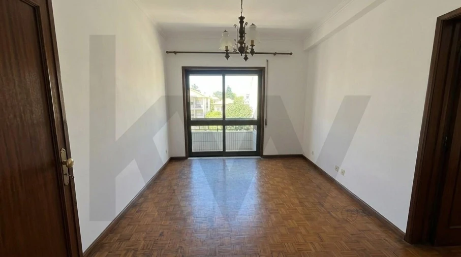 Apartamento T2 para Venda em Espinho Foto 16