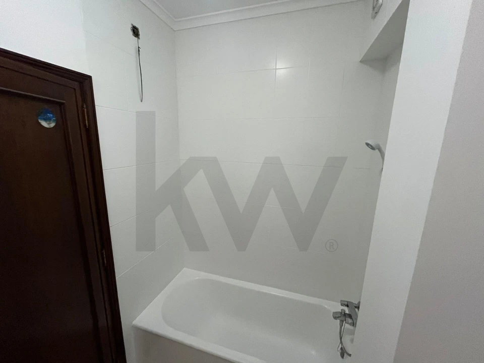 Apartamento T2 para Venda em Espinho Foto 18