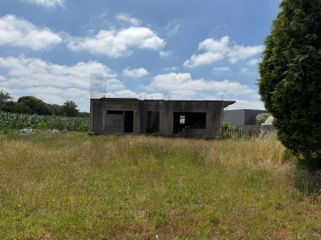 Terreno para Venda em Oliveirinha