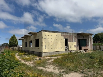 Terreno para Venda em Oliveirinha