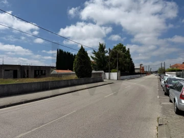 Terreno para Venda em Oliveirinha