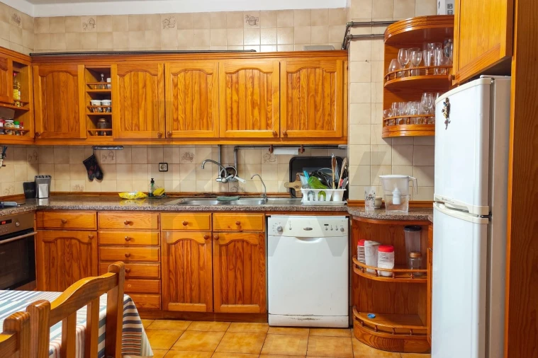 Apartamento T2 para Venda em Rio Tinto Foto 2