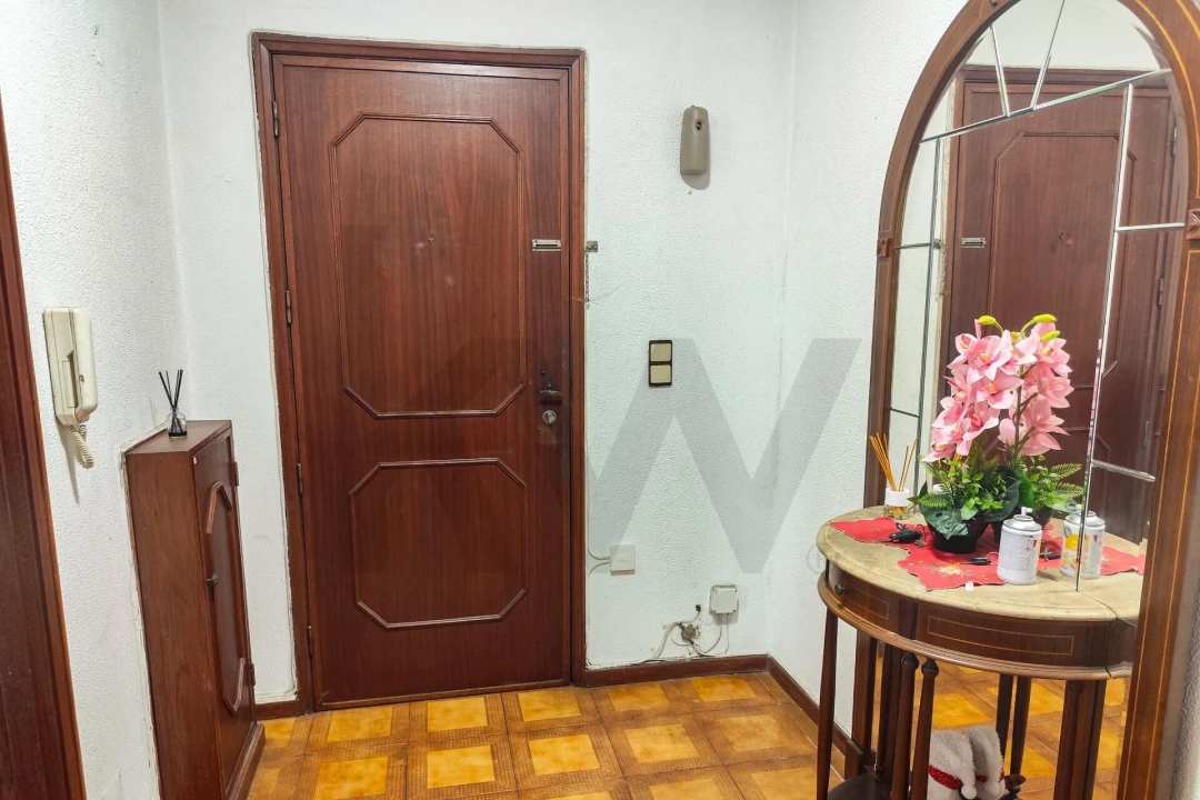 Apartamento T2 para Venda em Rio Tinto Foto 17