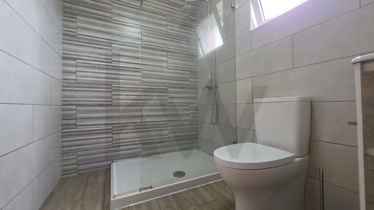 Apartamento T3 para Venda em Praia da Vitoria (Santa Cruz) Foto 14