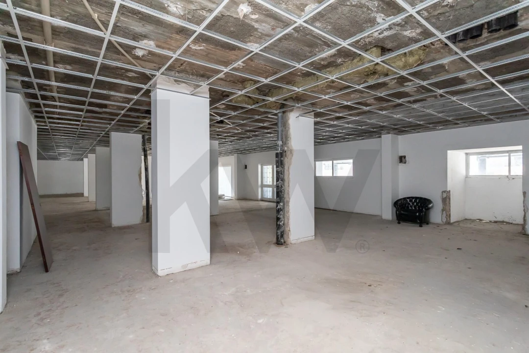 Apartamento T4 para Venda em Cascais e Estoril Foto 2