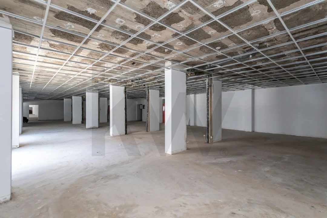 Apartamento T4 para Venda em Cascais e Estoril Foto 5