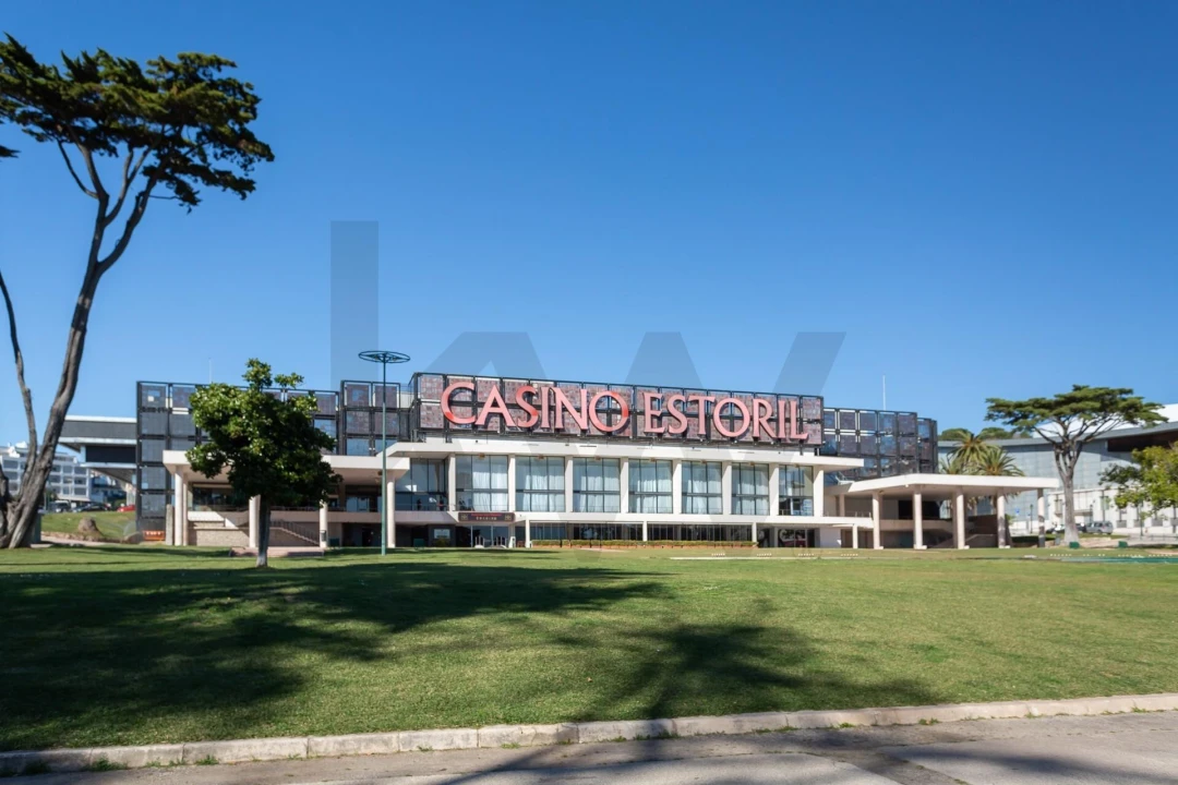 Apartamento T4 para Venda em Cascais e Estoril Foto 14