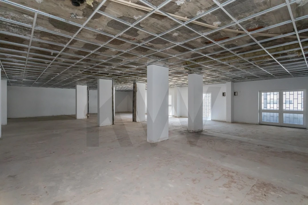 Apartamento T4 para Venda em Cascais e Estoril Foto 3