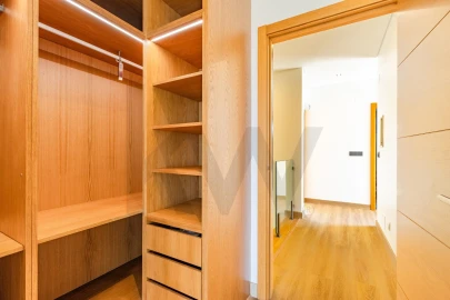 Moradia T4 para Venda em Alcabideche