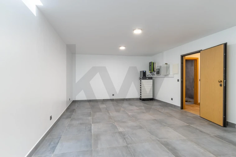 Moradia T4 para Venda em Alcabideche Foto 40