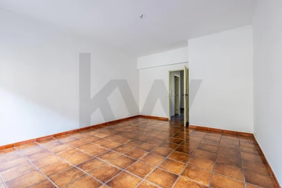 Apartamento T3 para Venda em Romeira e Várzea