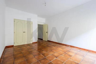 Apartamento T3 para Venda em Romeira e Várzea