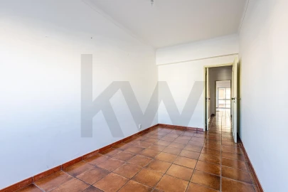Apartamento T3 para Venda em Romeira e Várzea