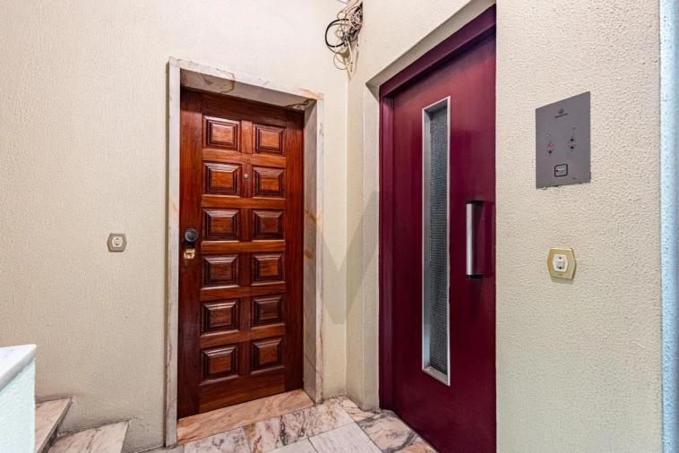 Apartamento T3 para Venda em Romeira e Várzea Foto 2