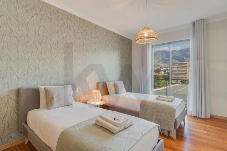 Apartamento T3 para Venda em São Martinho Foto 9