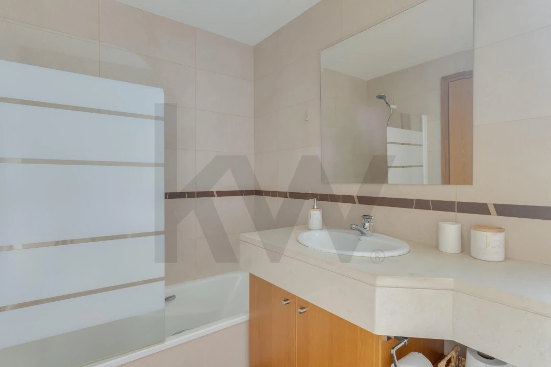 Apartamento T3 para Venda em São Martinho Foto 18
