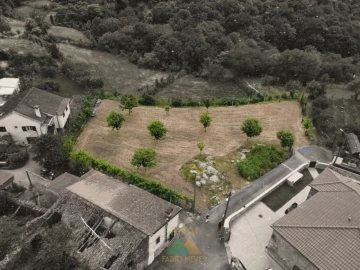 Terreno para Venda em Crasto, Ruivos e Grovelas