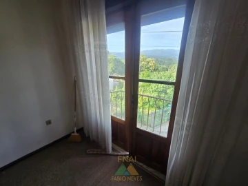 Moradia T2 para Venda em Salvador, Vila Fonche e Parada